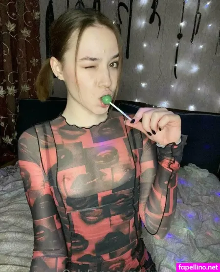 Cooper Ellie OnlyFans Thumbnail #xDgX92xtu1