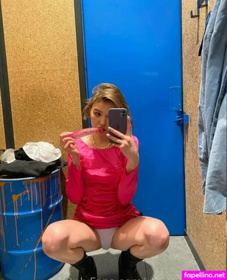 Cooper Ellie OnlyFans Thumbnail #xPLVhcbUcn