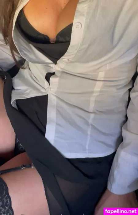 Coppia Smaliziata OnlyFans Thumbnail #Iiafsxy0sU