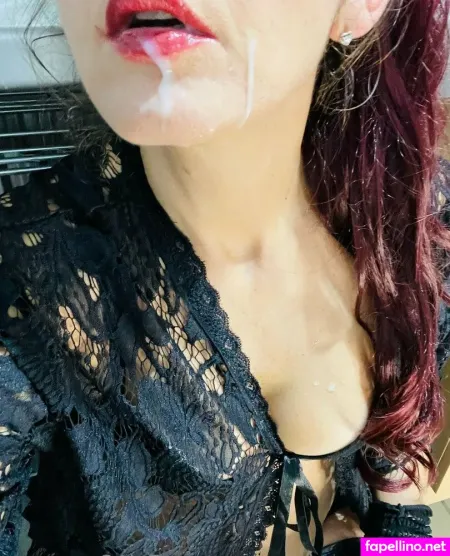 Coppia Smaliziata OnlyFans Thumbnail #UaePOh4L7j