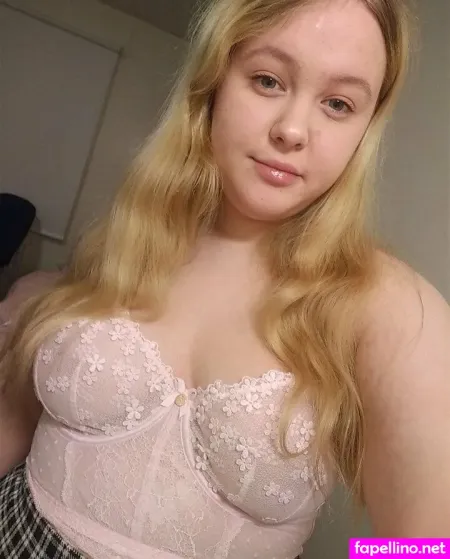 Coprolitecutie OnlyFans Thumbnail #J6nFIxCwn4