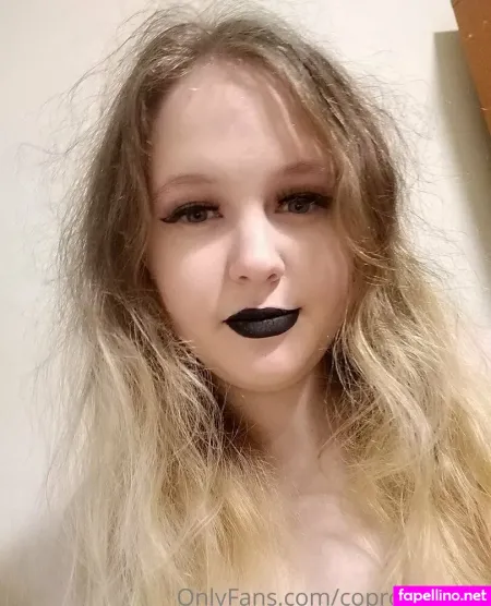 Coprolitecutie OnlyFans Thumbnail #KdPd1Tzulf