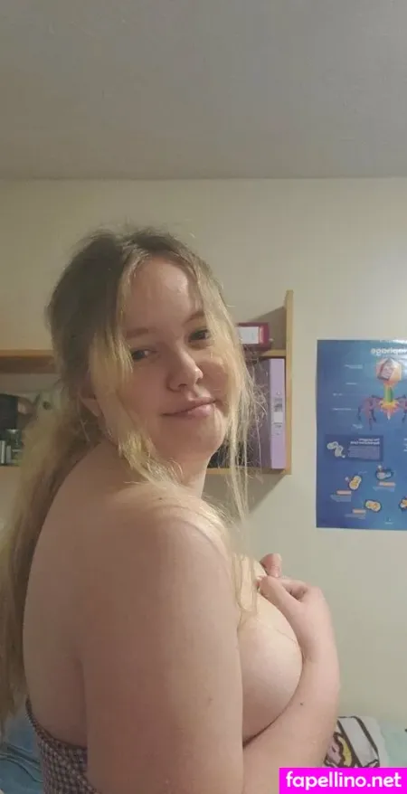 Coprolitecutie OnlyFans Thumbnail #pdBS6B50i4