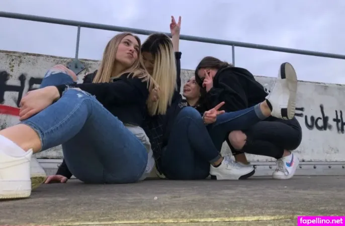 Cora Niemeyer OnlyFans Thumbnail #lsczlxOmtZ