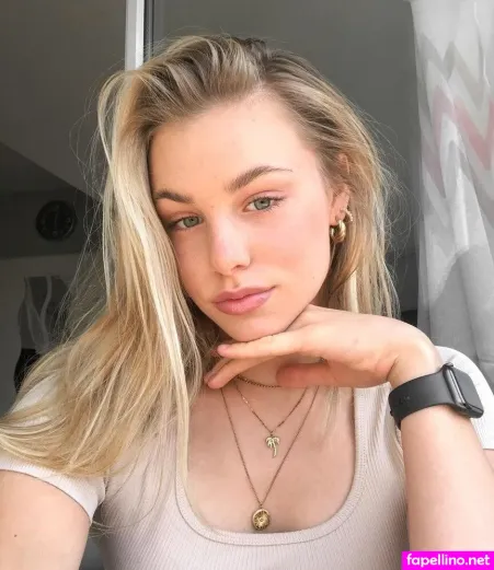 Cora Niemeyer OnlyFans Thumbnail #zhLgSvbXRW