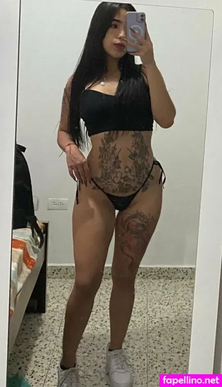 Coraeverly OnlyFans Thumbnail #61vEkhcOSY