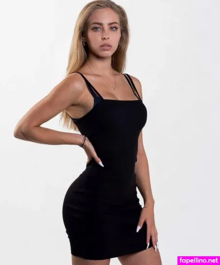 Coral Baey OnlyFans Thumbnail #nk4v76T77z