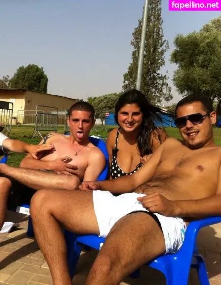 Coral Hagag OnlyFans Thumbnail #DyoU7kAetf