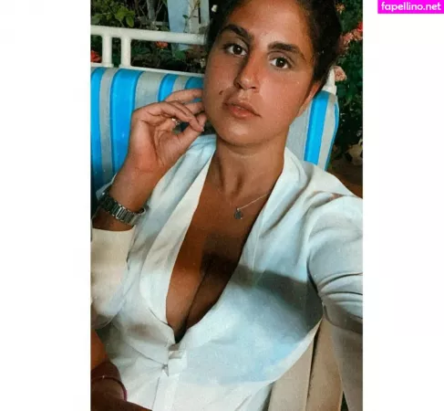 Coral Hagag OnlyFans Thumbnail #L6blrG1gi5