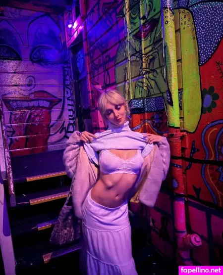 Coral Reef 5 OnlyFans Thumbnail #kPlROYDsQP