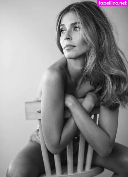 Coral Simanovich OnlyFans Thumbnail #c9aG0ebyeZ