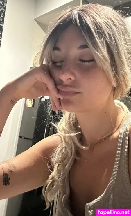Coralie Penny OnlyFans Thumbnail #Tk71pG3zTR