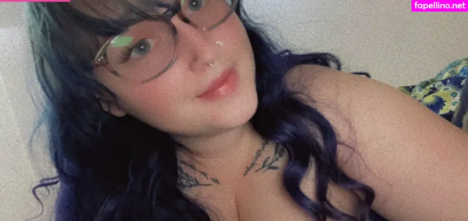 Coraline Leclaire OnlyFans Thumbnail #JlBK4dSic0