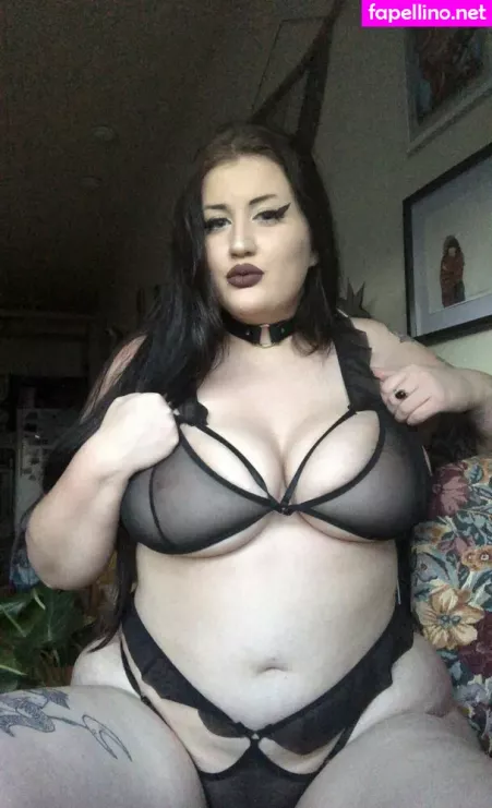 Cordeliacharm OnlyFans Thumbnail #i1fLDj4wei