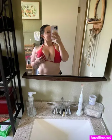 Corie Tracy OnlyFans Thumbnail #l6xr9Gbit2