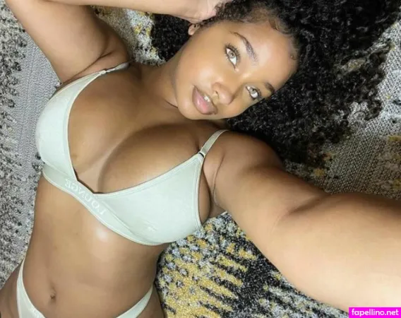 Corierayvon OnlyFans Thumbnail #01pl8Zx8ac