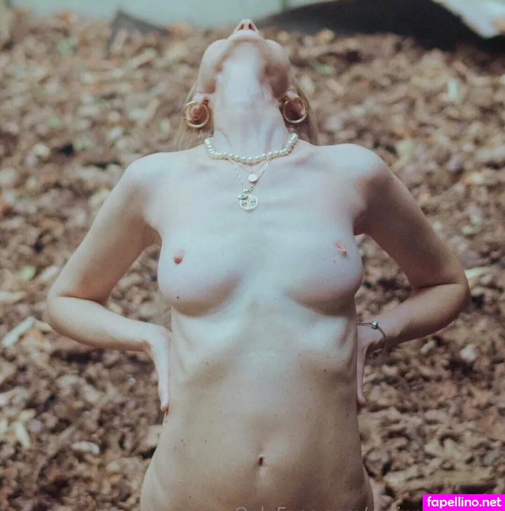 co.co.ri.na, corina.burlacu Nude Leaked OnlyFans Photo #5NH33l4F6l