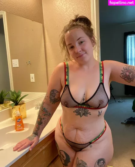 Corinadiaz OnlyFans Thumbnail #ZELThJLlUD