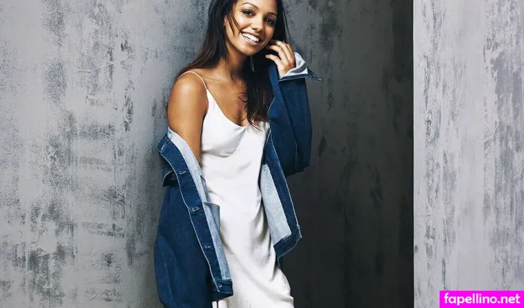 Corinne Foxx OnlyFans Thumbnail #cl1RCnS09J