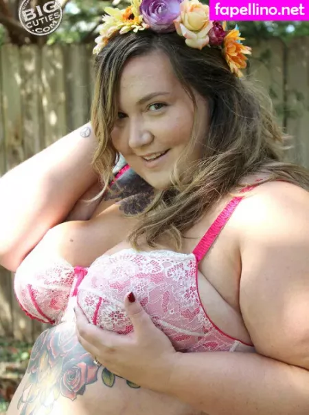 Corissa Enneking OnlyFans Thumbnail #UXLn1q85Y8