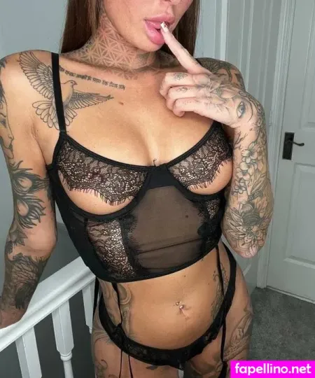 Corner Kitchen Girl OnlyFans Thumbnail #eh49rsJyq7
