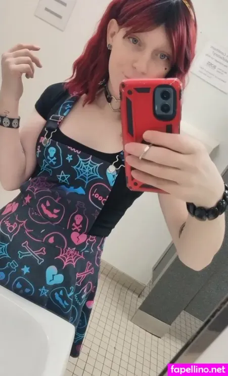 Corpsegirl Uwu OnlyFans Thumbnail #KM88iVnyZu