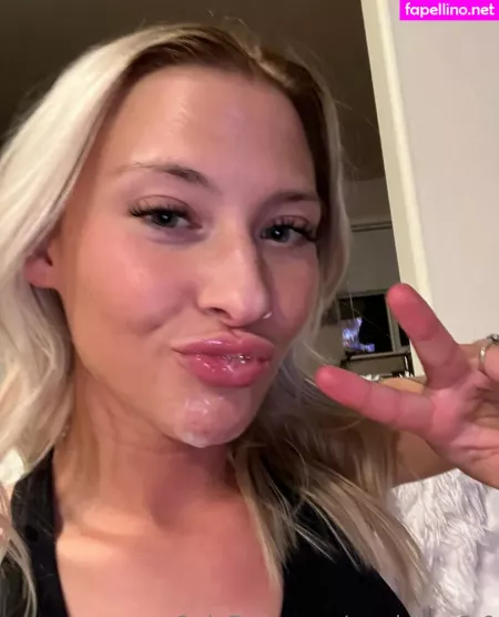 Corrinkay2 0 OnlyFans Thumbnail #2uwTmVPrTC