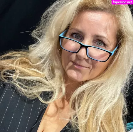 Corrinne Wicks OnlyFans Thumbnail #TAB1s5rjRN