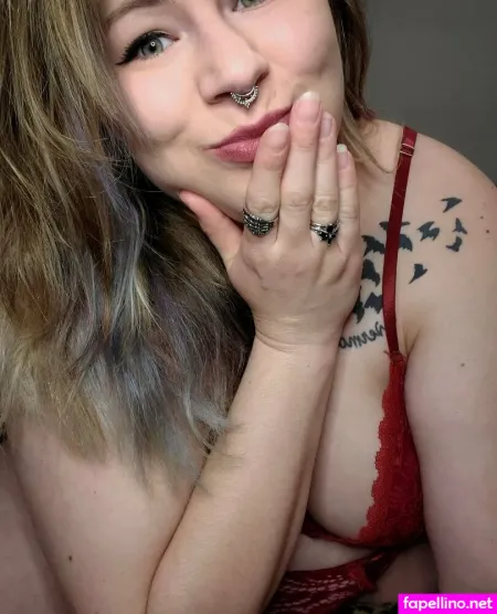 Corvamae OnlyFans Thumbnail #M2SLScLqXG