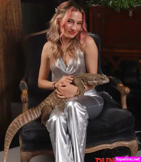 Cosette Rinab OnlyFans Thumbnail #880AgQImeB