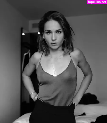 Cosima Henman OnlyFans Thumbnail #ykHPz8FAPG