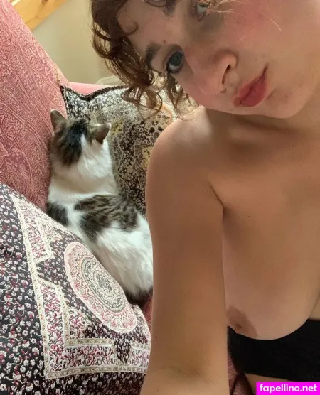 Cosmic Kitty Cat OnlyFans Thumbnail #I5BHUnXrA3