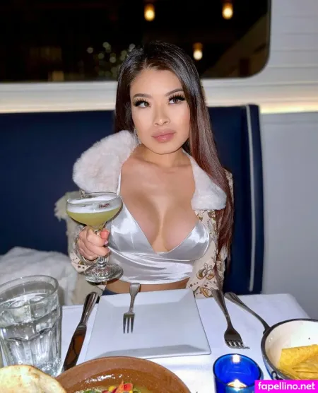 Cosmicbunnyxo OnlyFans Thumbnail #BdVAzE8RNi