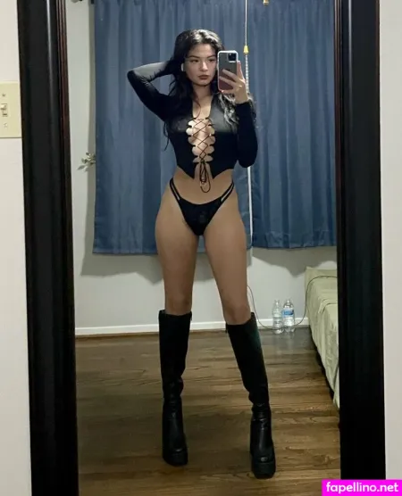 Cosmiclyssa OnlyFans Thumbnail #E8fyIIcJ3v