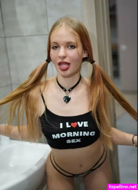 Cosmicstacy OnlyFans Thumbnail #0dRCKGdspO