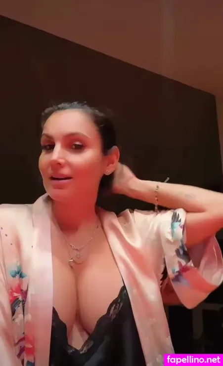 Costanza Matto Traverso OnlyFans Thumbnail #S6j6jk6hhP