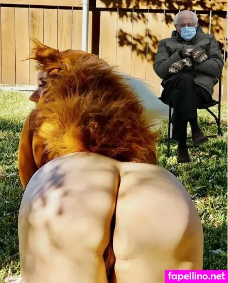 Costume Bitch1 OnlyFans Thumbnail #GjWBKl0azB