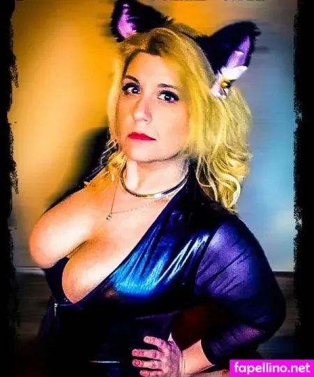 Costume Bitch1 OnlyFans Thumbnail #omjVOS9hMz
