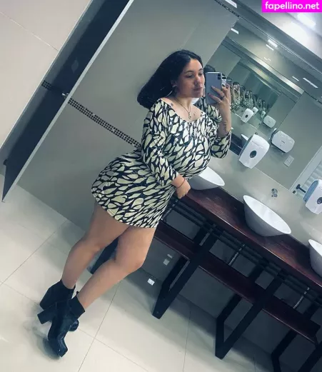 Coti Demozzi OnlyFans Thumbnail #8wrlOCJ9ZW