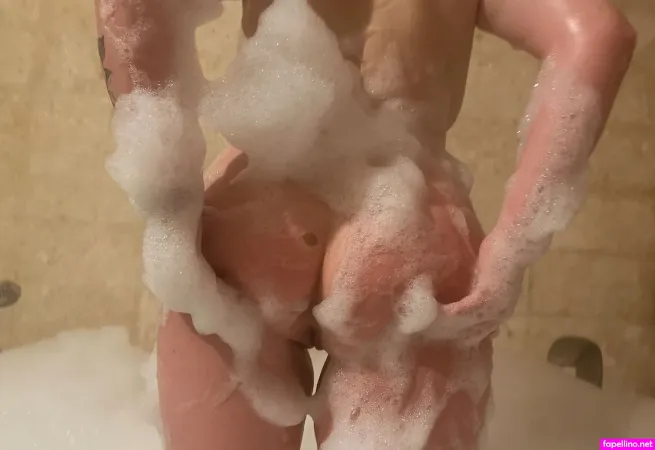 Cottontailva 16 OnlyFans Thumbnail #aXxQkGA9Ja