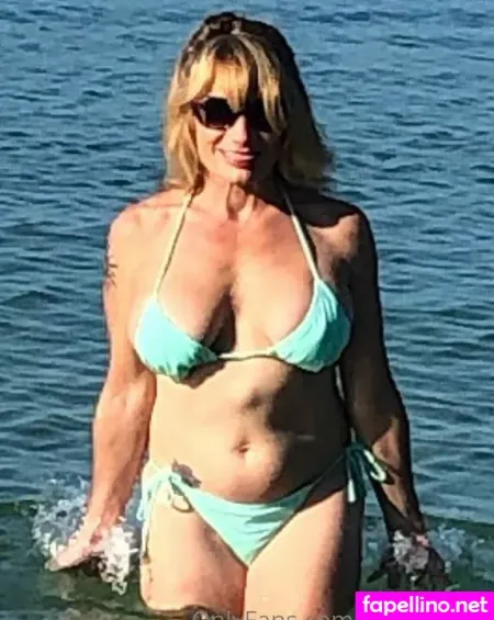 Cougar Julie OnlyFans Thumbnail #XXBuEd4Gsr