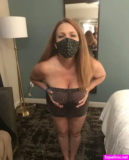 Cougar Red OnlyFans Thumbnail #4BqZQaYsc6