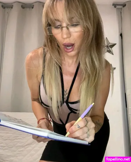 Cougarshell OnlyFans Thumbnail #4gJdXwsx38