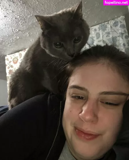 Couldshouldwood OnlyFans Thumbnail #WyAvd7lb5d