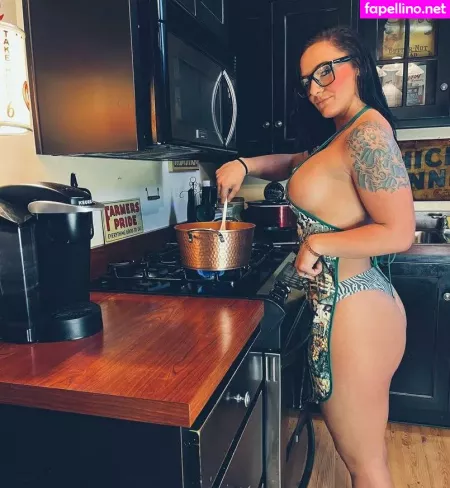 Country Rae OnlyFans Thumbnail #La3VmWHXK2