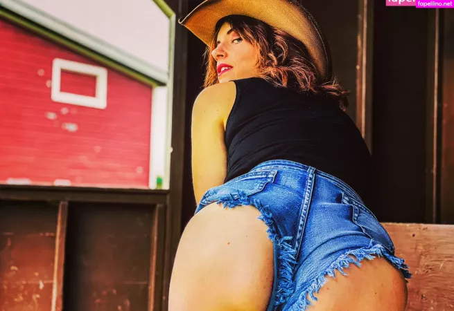 Countrychristina OnlyFans Thumbnail #IJ1JZ1eI24