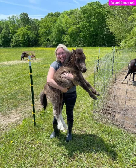 Countrycockqueenfree OnlyFans Thumbnail #Pg0e4u0rVx