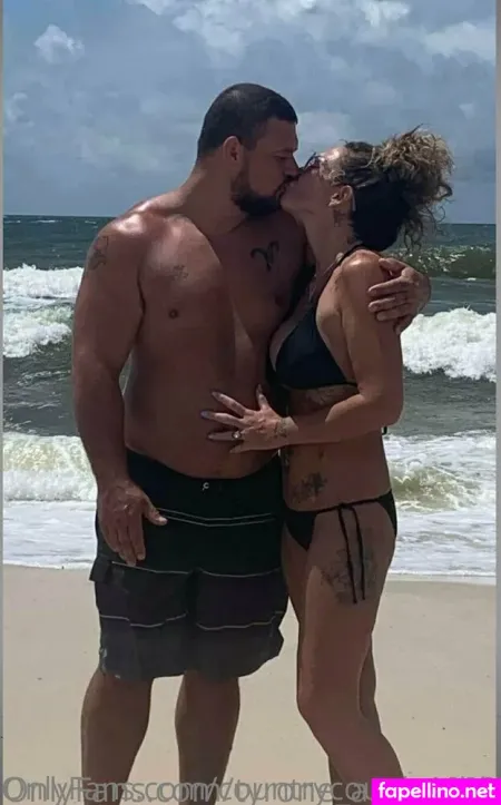 Countrycouple1993 OnlyFans Thumbnail #xvuto4SQxt