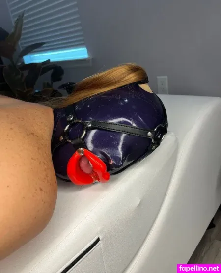 Couple Of Perverts 2 OnlyFans Thumbnail #RZ5hc0tAHk