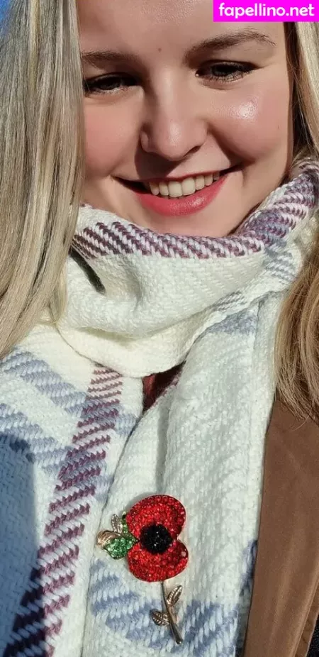 Couplenaughty2 OnlyFans Thumbnail #FPBDmzMS7b